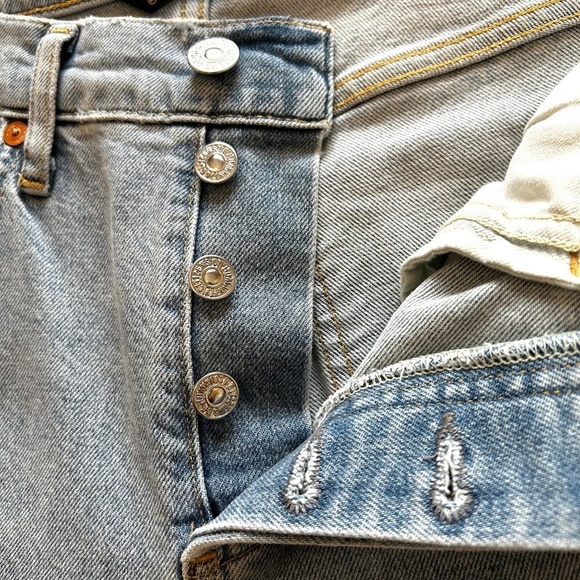 NWOT Citizens of Humanity Emerson Slim Boyfriend Cropped Jean in Slushie - Picture 8 of 17
